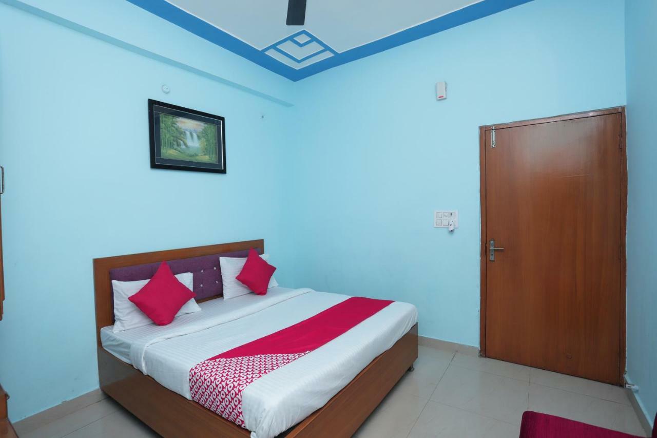Oyo 38520 Hotel Silverspoon Roorkee Екстер'єр фото