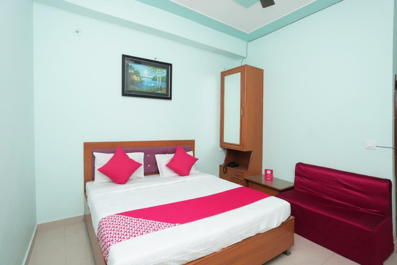 Oyo 38520 Hotel Silverspoon Roorkee Екстер'єр фото