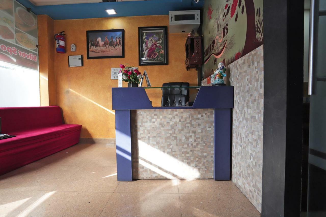Oyo 38520 Hotel Silverspoon Roorkee Екстер'єр фото