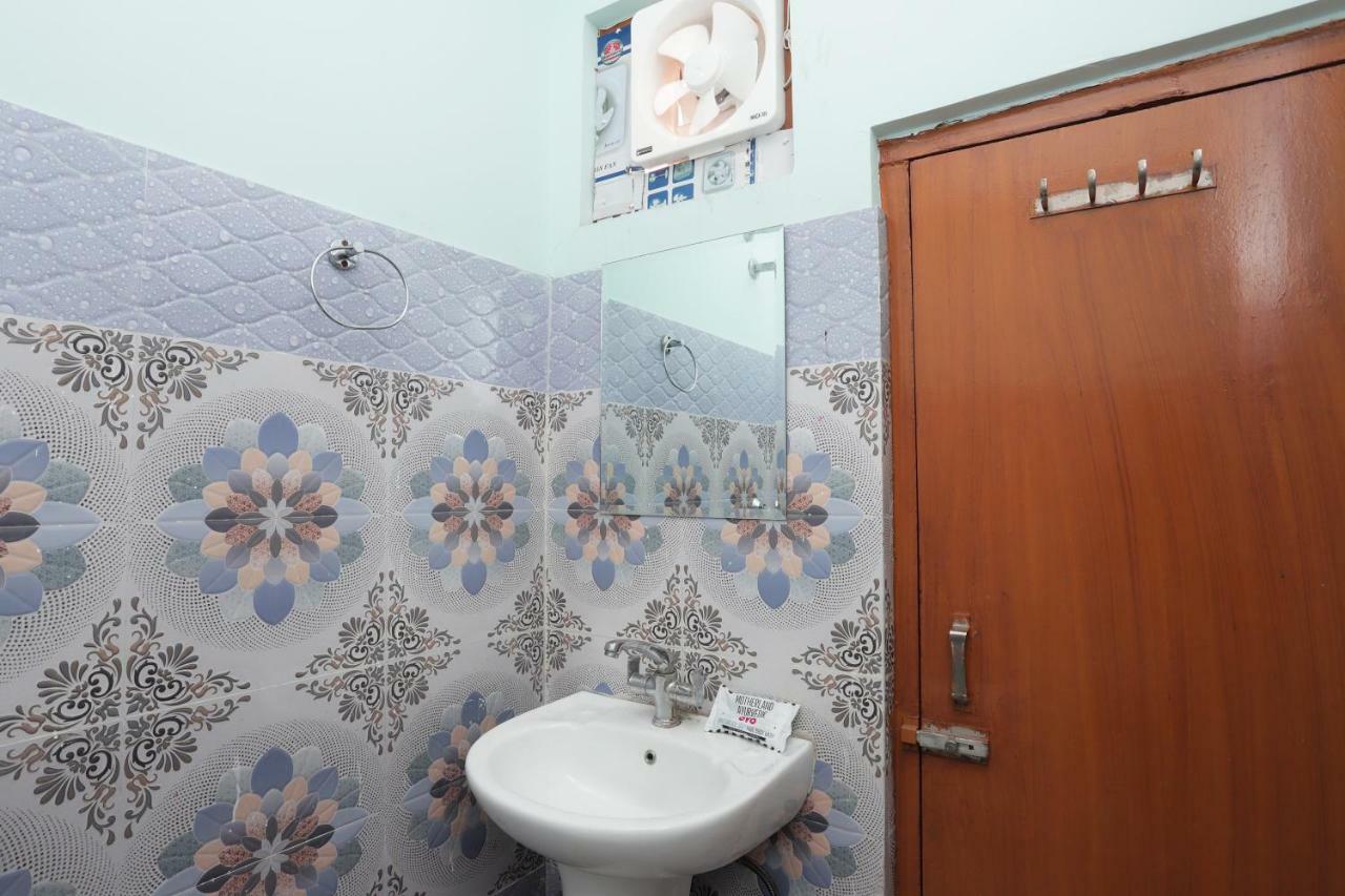 Oyo 38520 Hotel Silverspoon Roorkee Екстер'єр фото